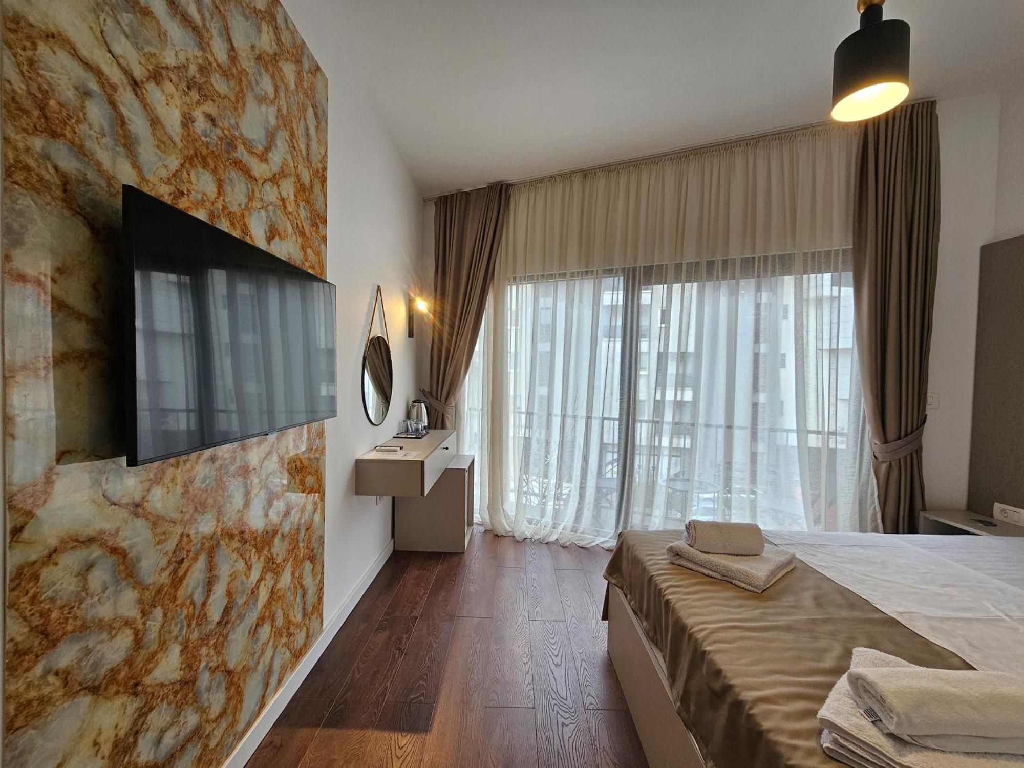 Hotel LoLo Budva Exterior foto