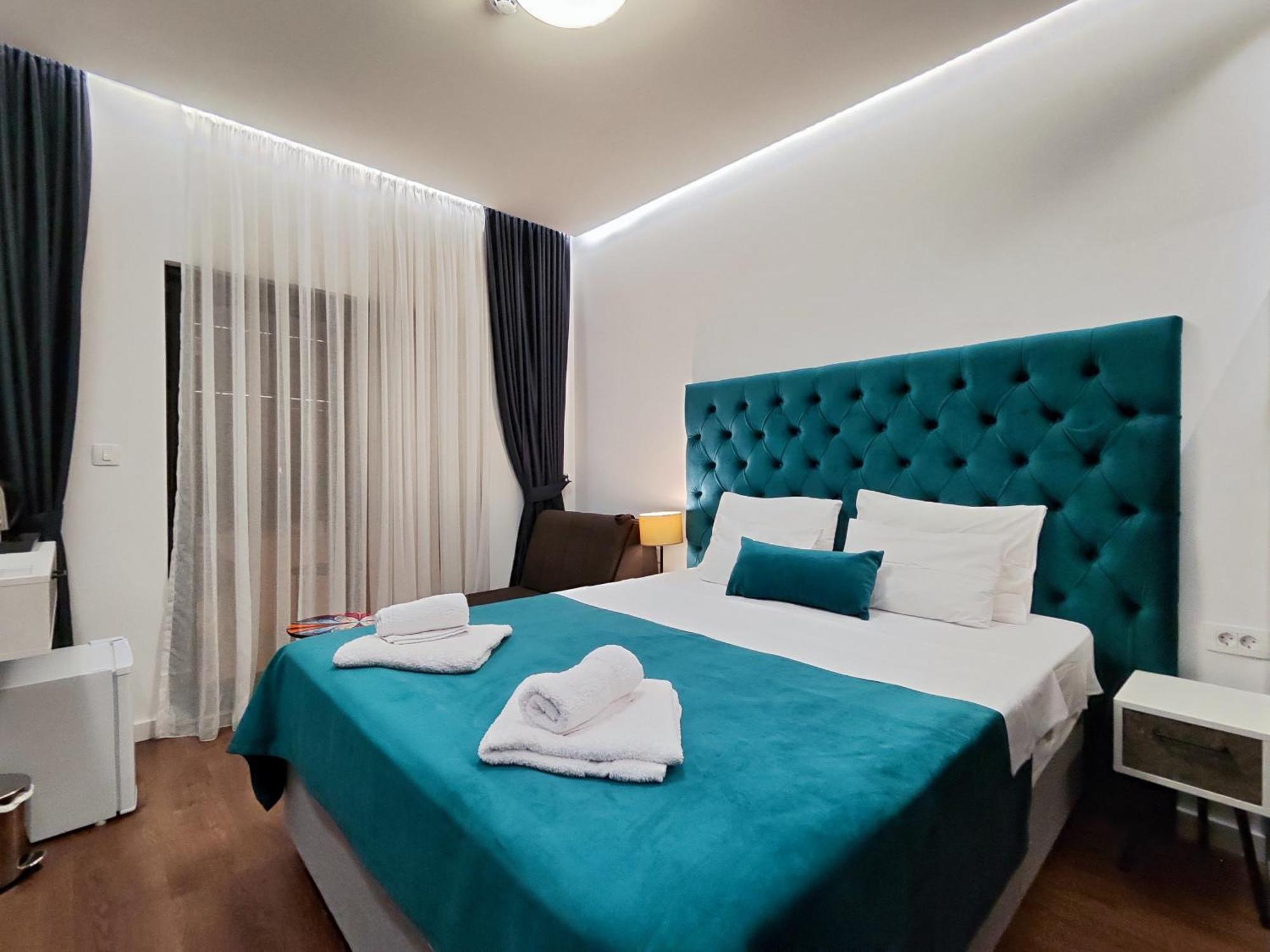 Hotel LoLo Budva Exterior foto