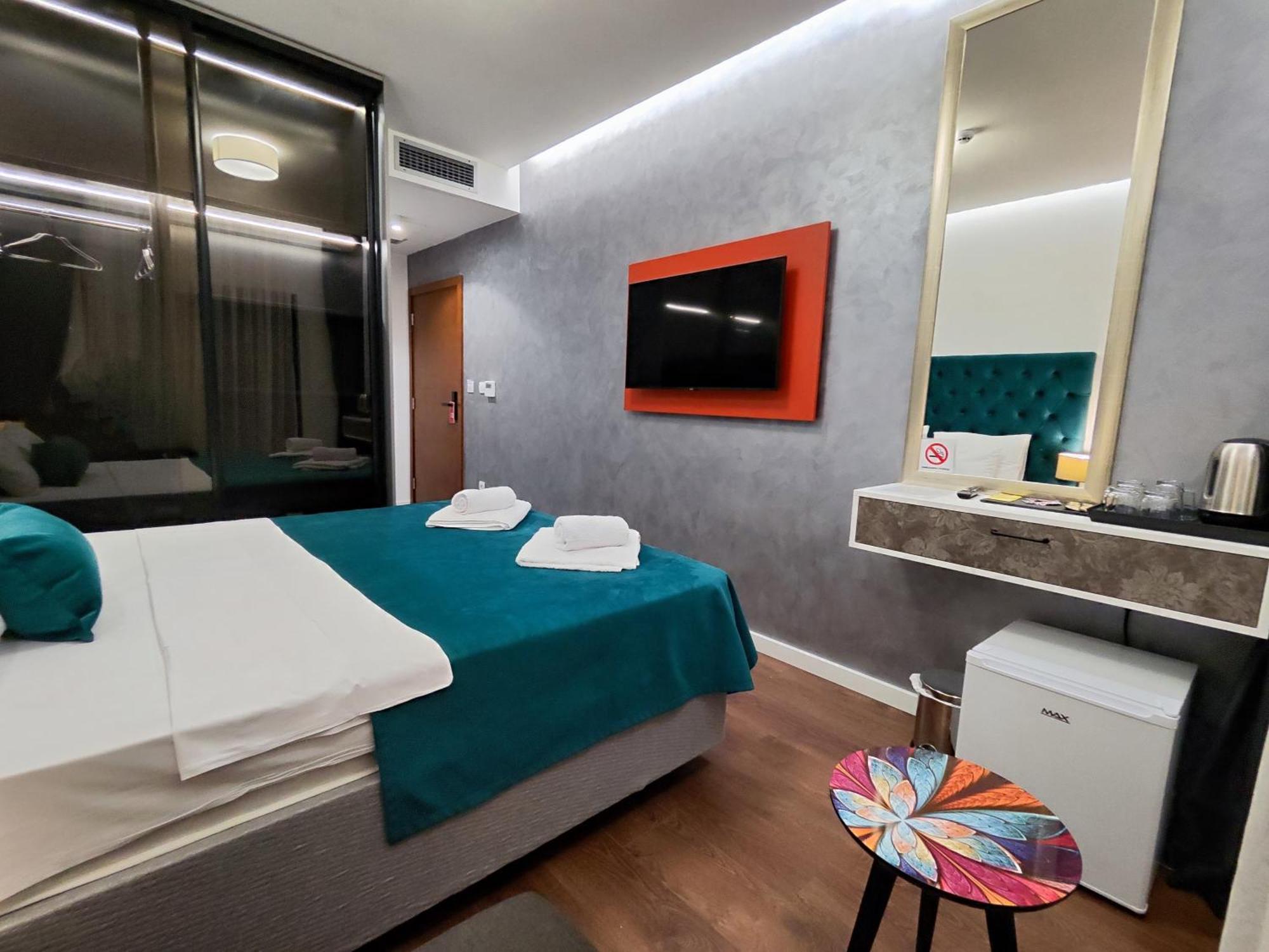 Hotel LoLo Budva Exterior foto